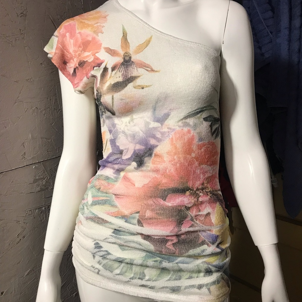 Off shoulder top